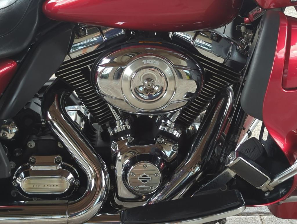 Road Glide® Ultra
