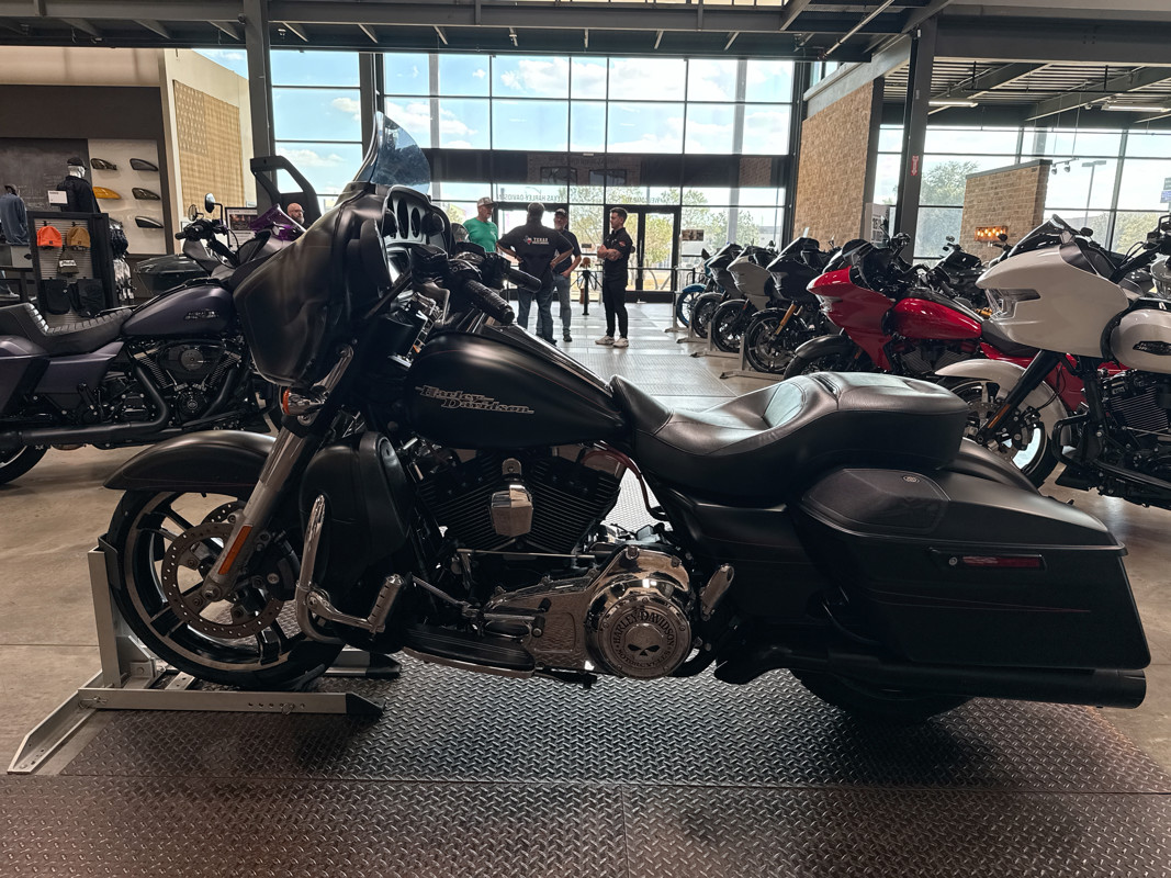 Street Glide® Special