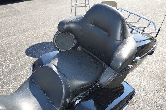 Road Glide® Ultra