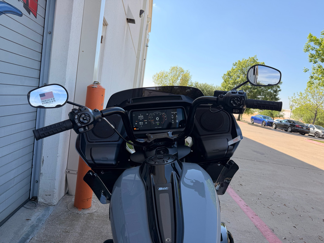 Road Glide®