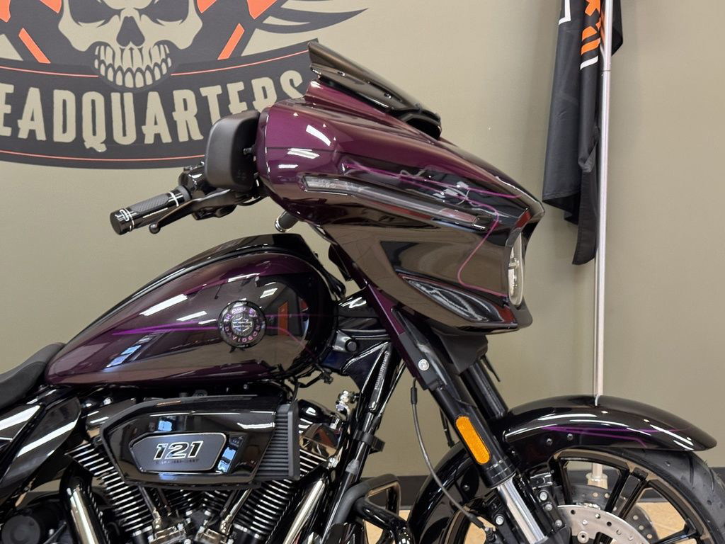CVO® Street Glide®