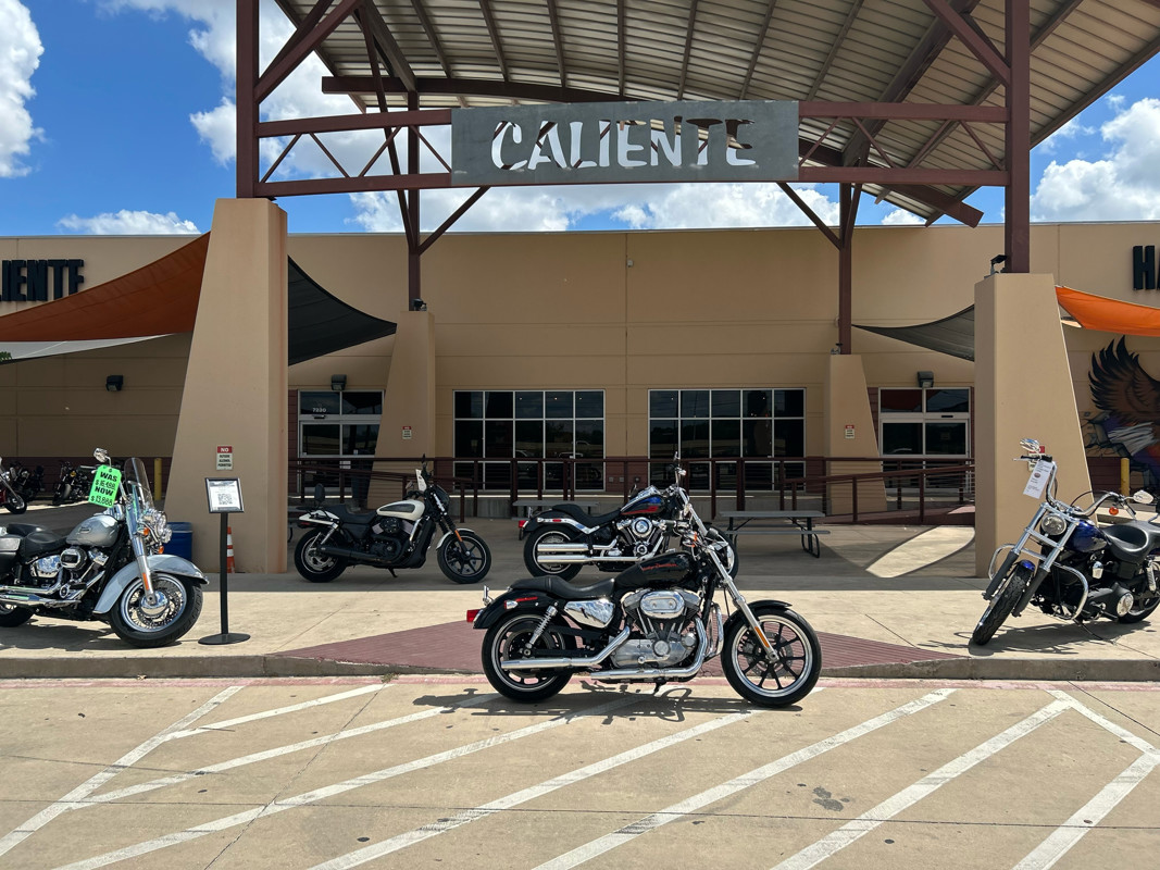 Sportster® 883 Superlow®