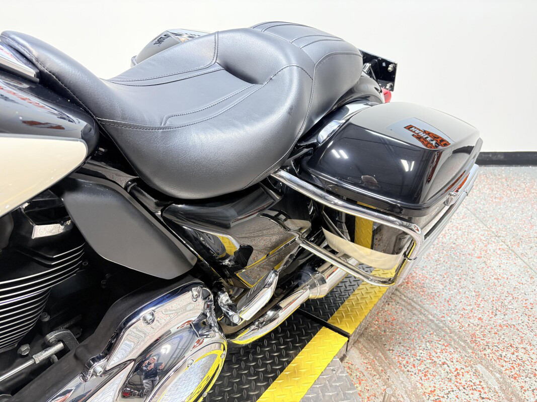 Electra Glide® Police