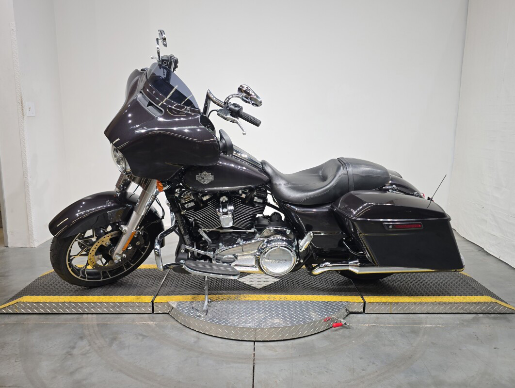 Street Glide® Special