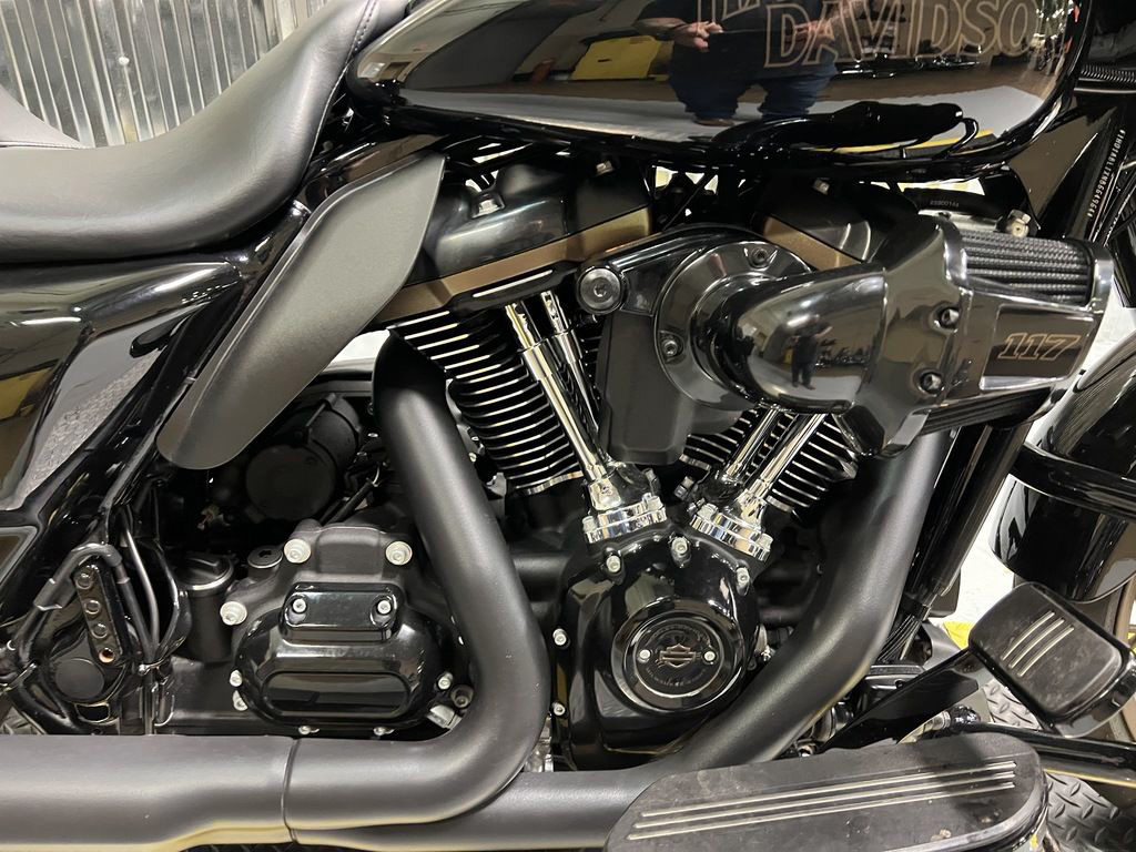 Street Glide® ST