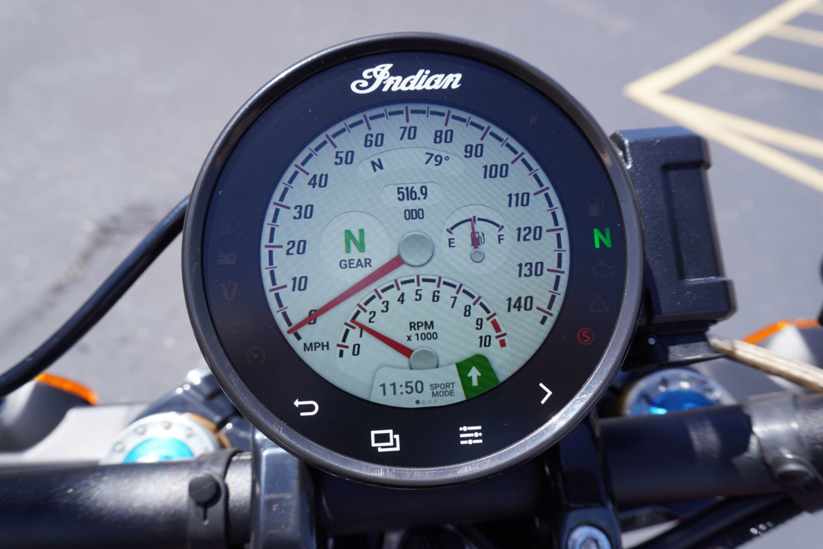 FTR R Carbon