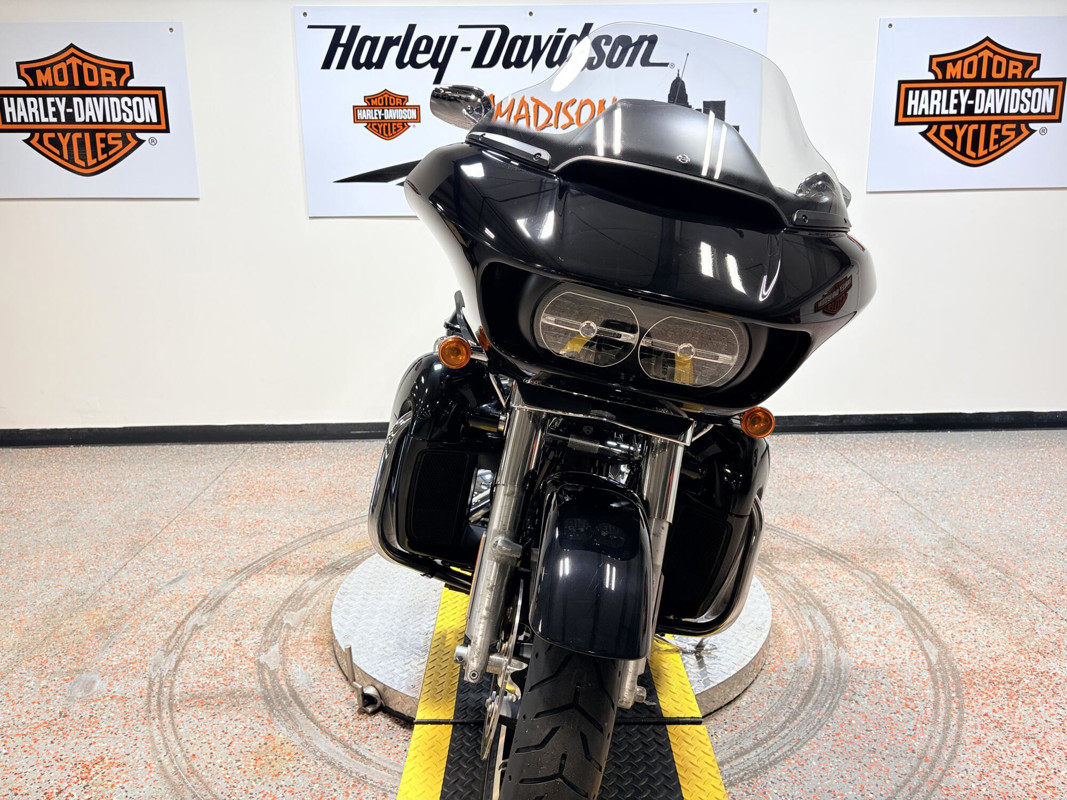 Road Glide® Ultra