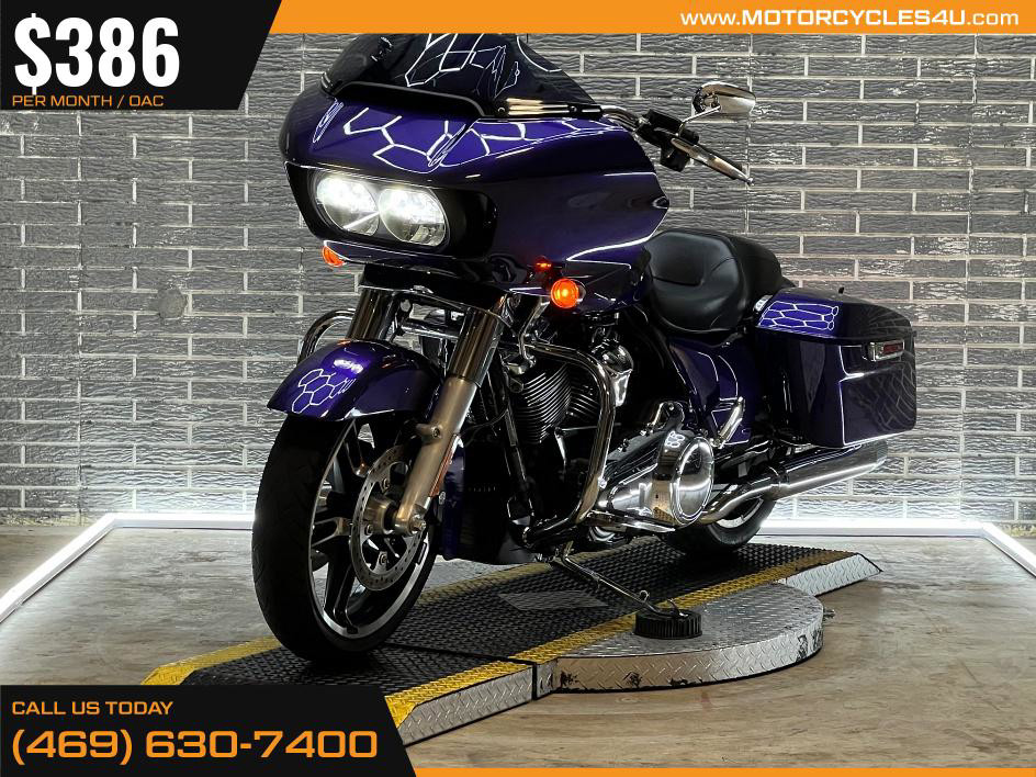 Road Glide®