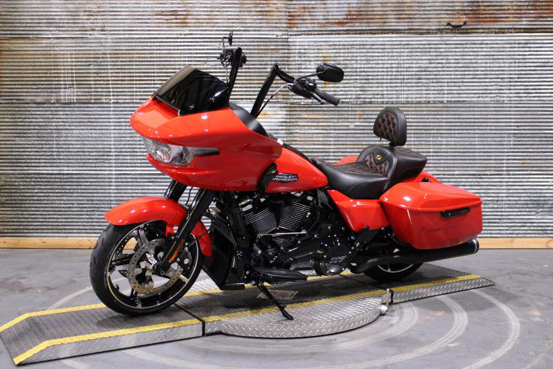 Road Glide®