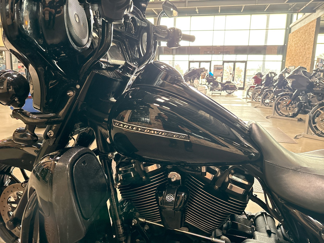 Street Glide® Special