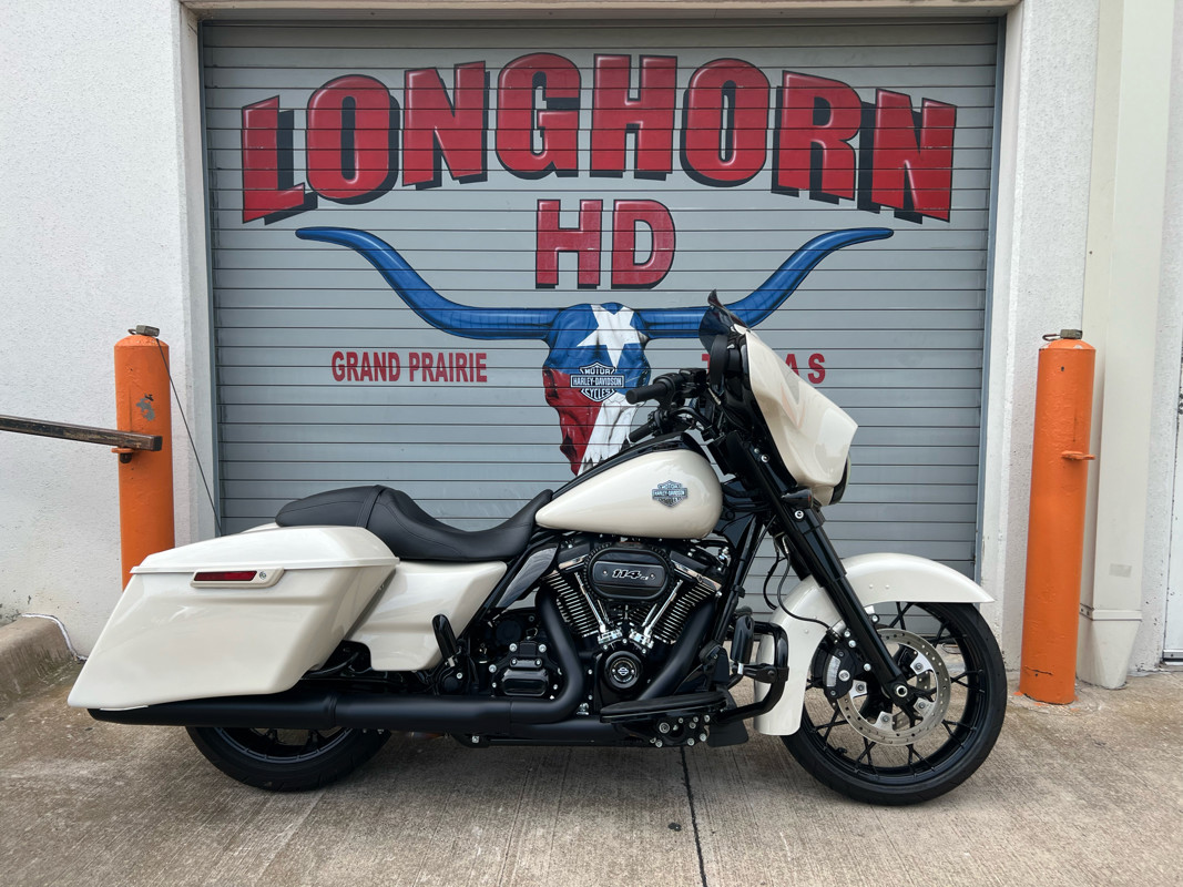 Street Glide® Special