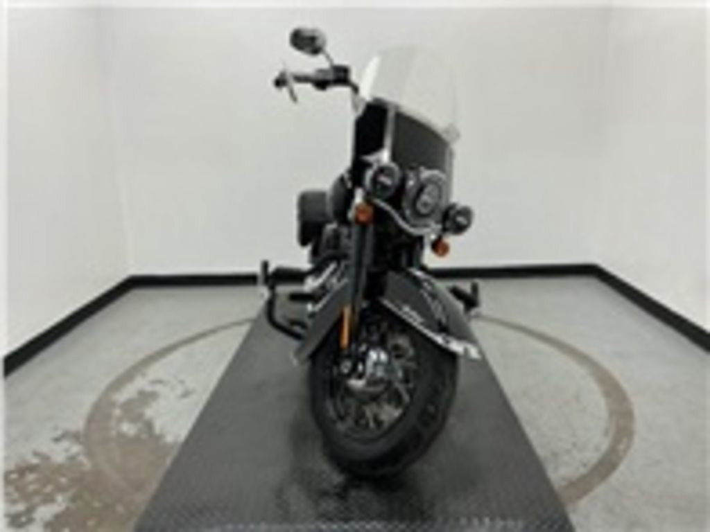 Heritage Classic 114