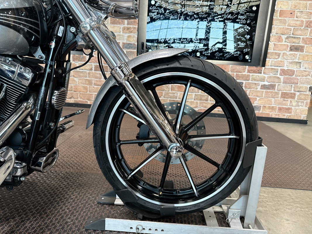 Softail® Breakout®