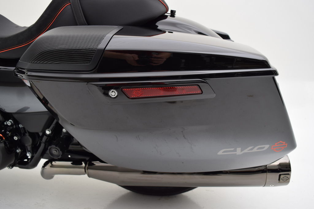 CVO® Road Glide®
