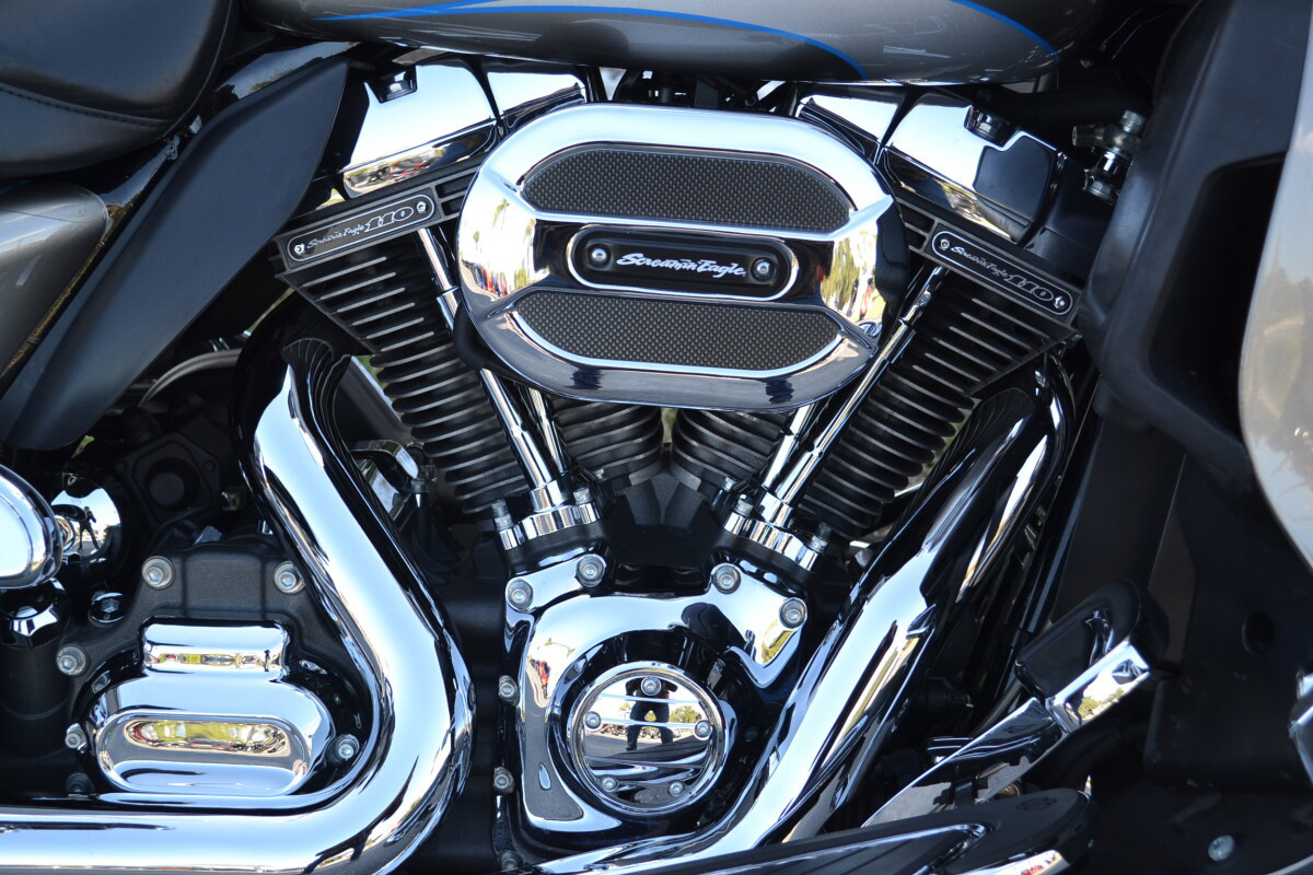 CVO® Road Glide® Ultra