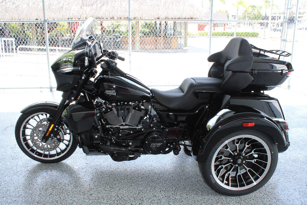 Street Glide® 3 Limited