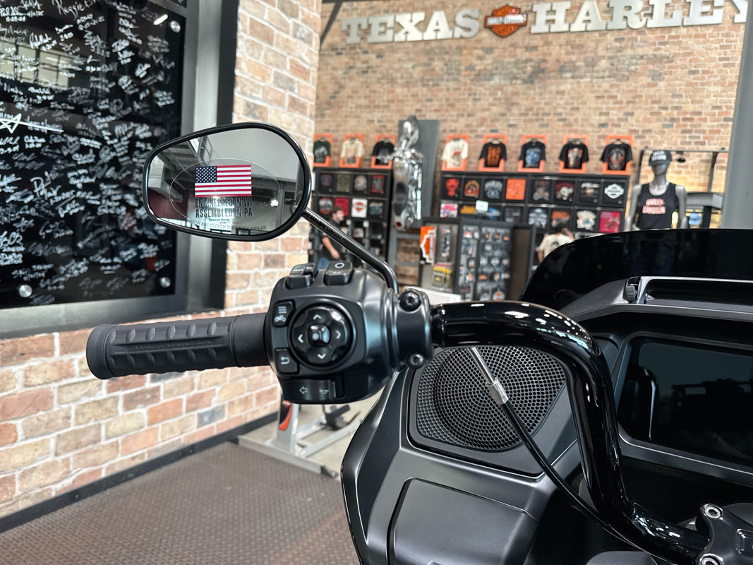 Road Glide®