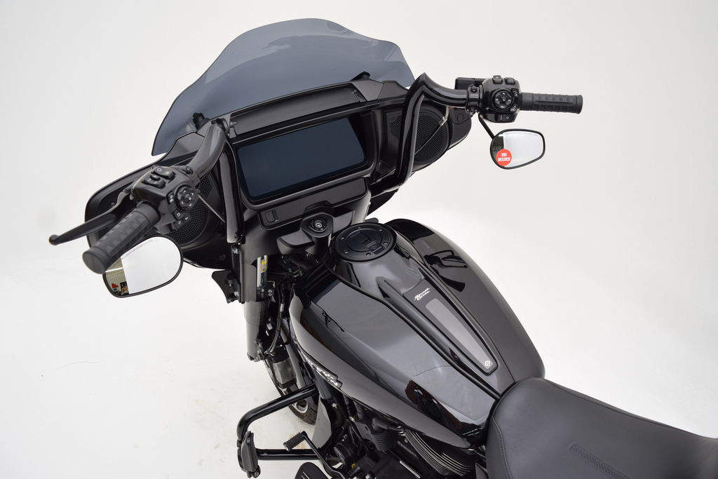 Street Glide®