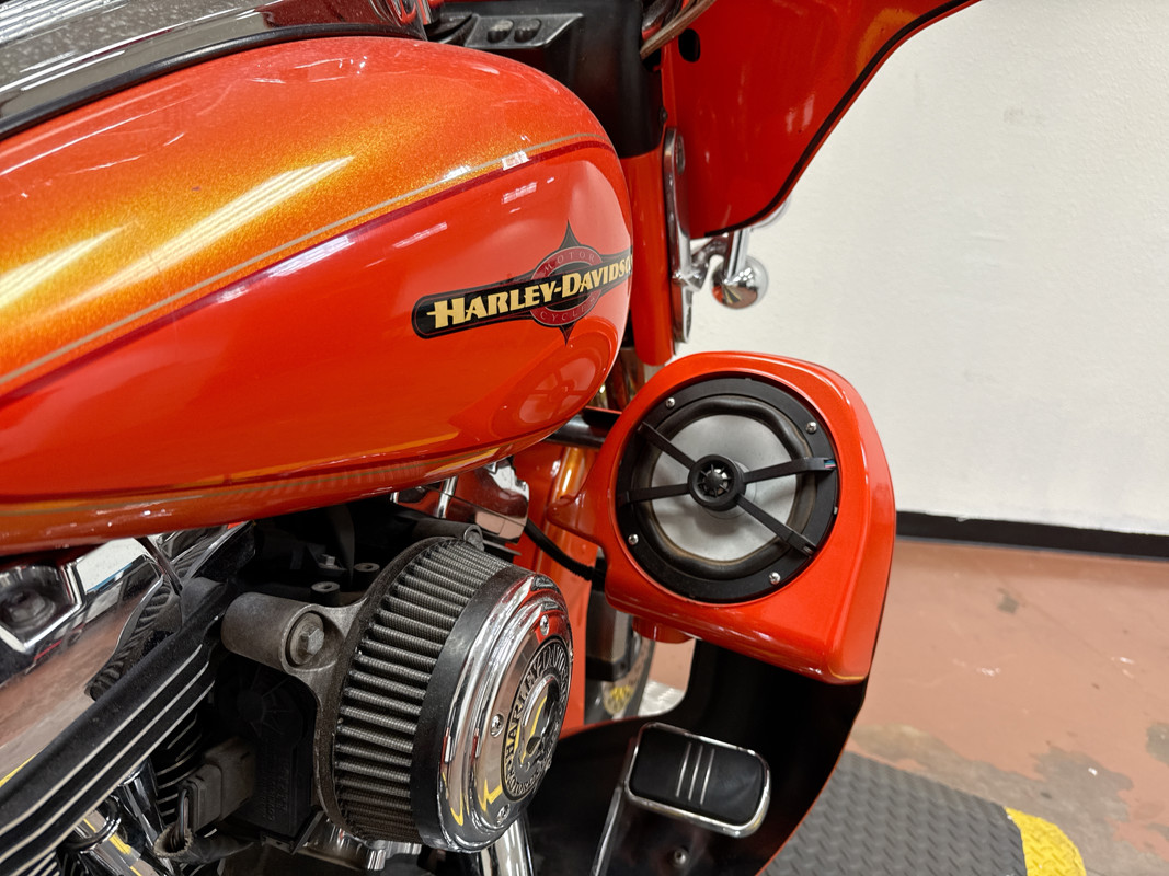 Street Glide®