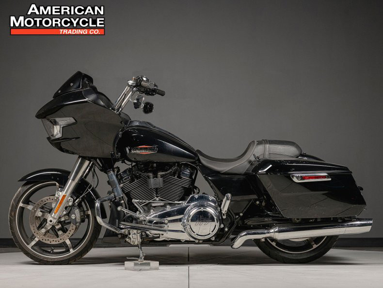 Road Glide®