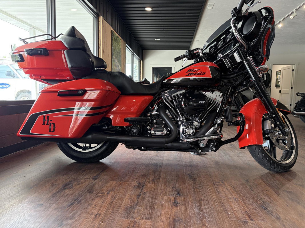 Street Glide® Special