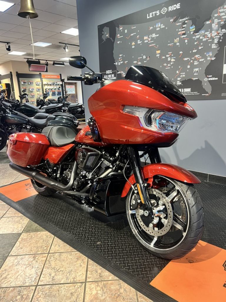 Road Glide®