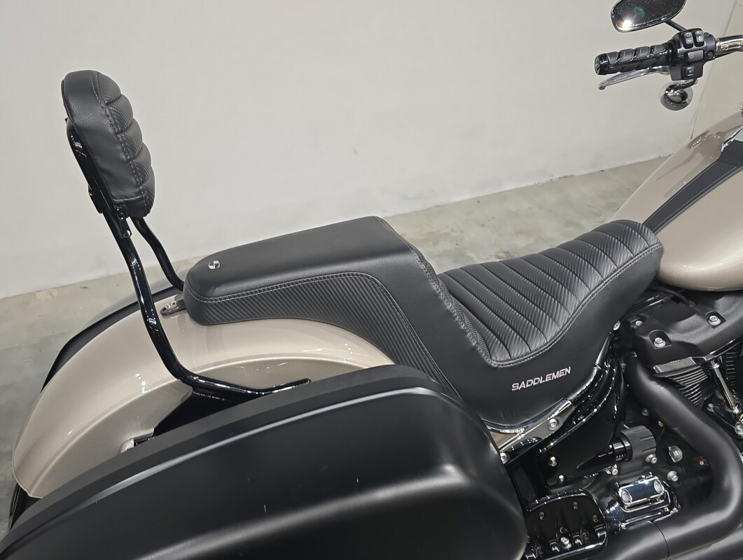 Softail® Sport Glide®