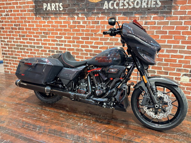 CVO® Street Glide® ST
