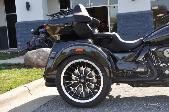 Street Glide® 3 Limited