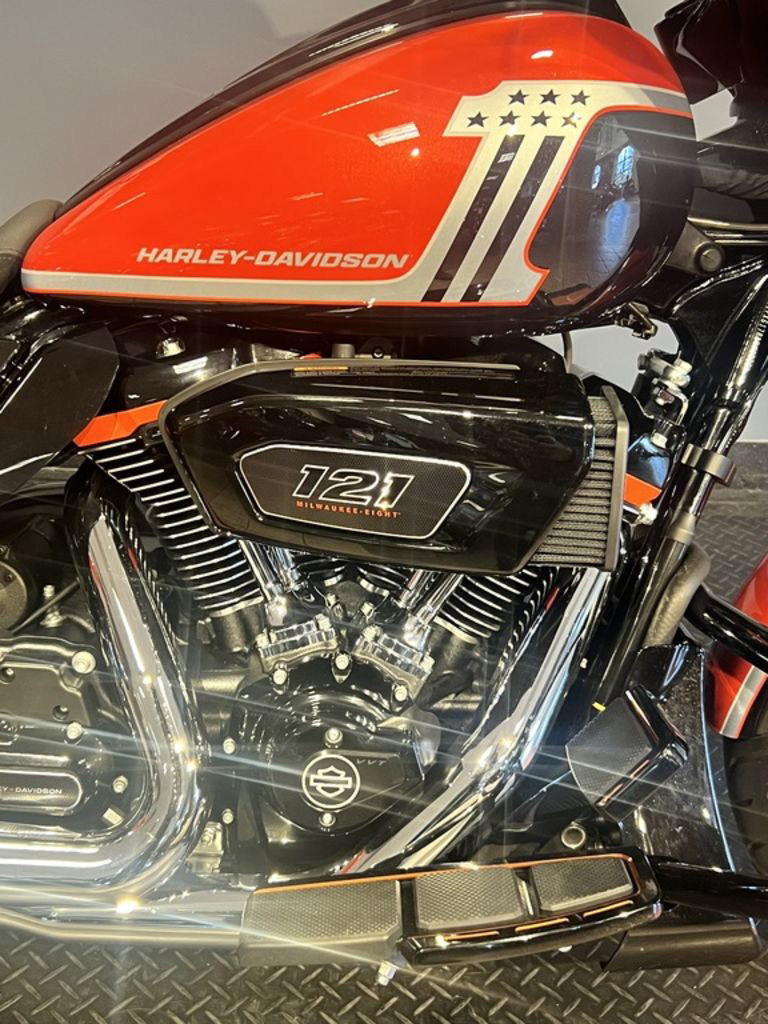 CVO® Street Glide®