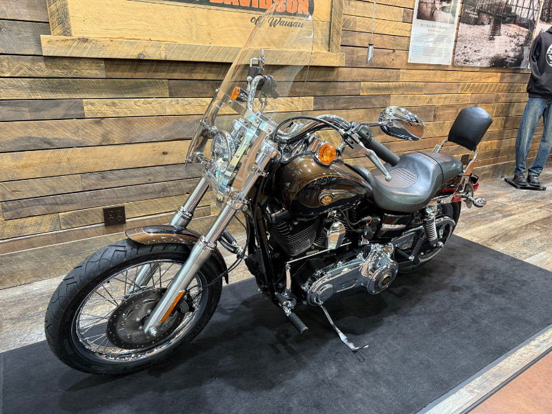 Dyna® Super Glide® Custom 110th Anniversary