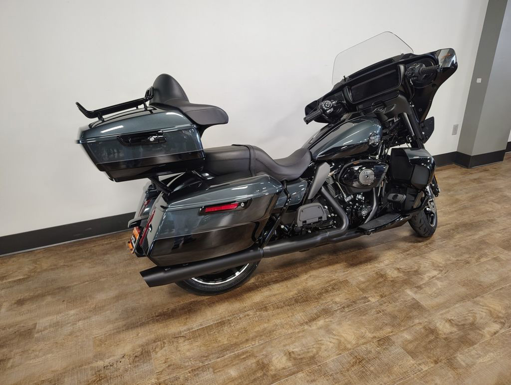 Street Glide® Ultra
