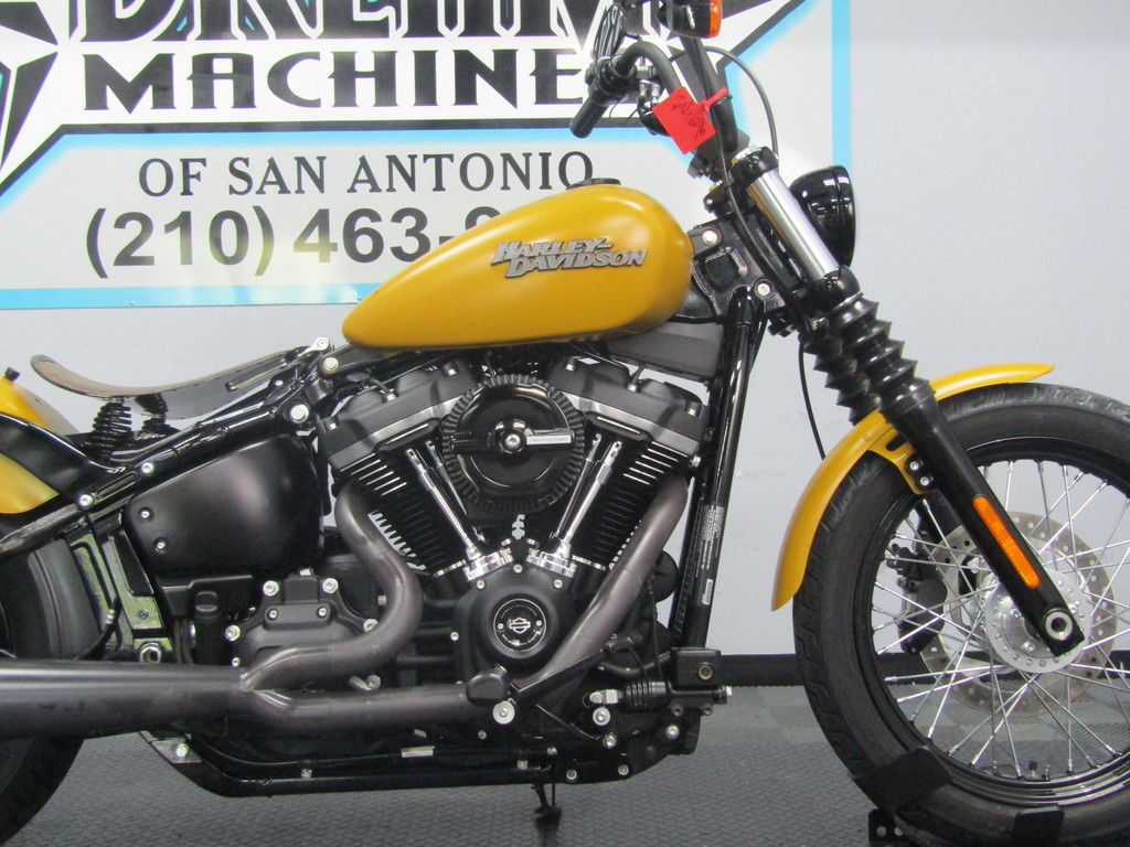 Softail® Street Bob®