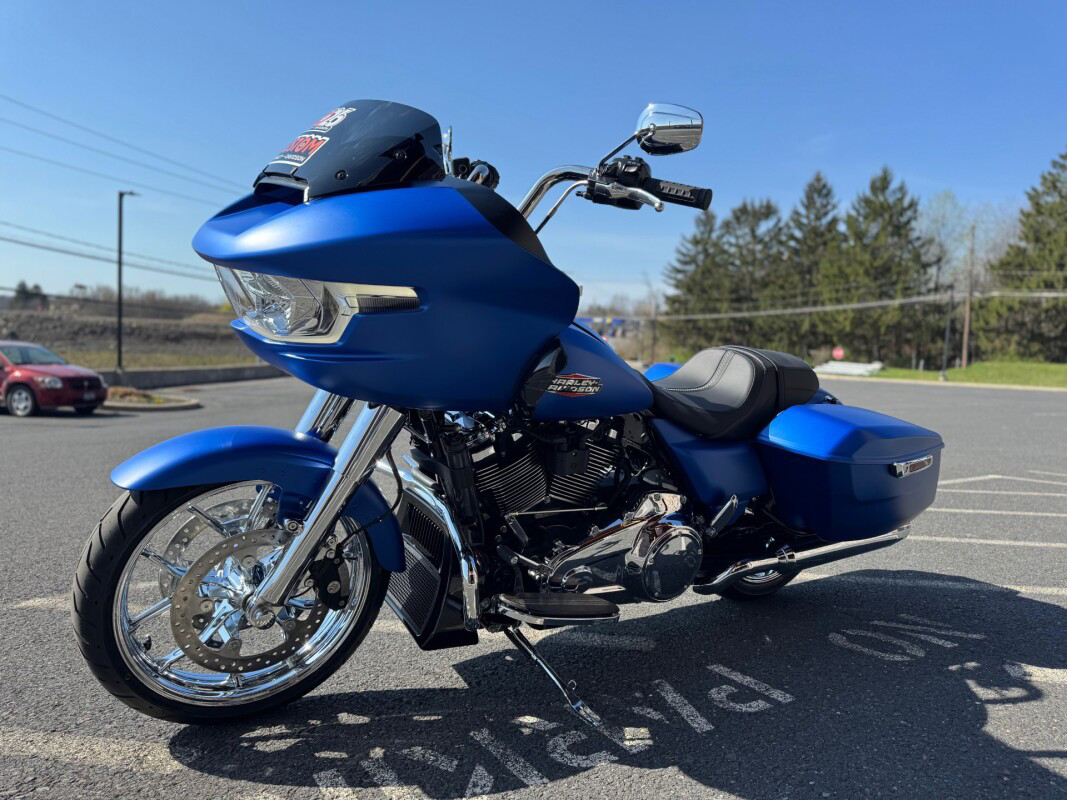 Road Glide®