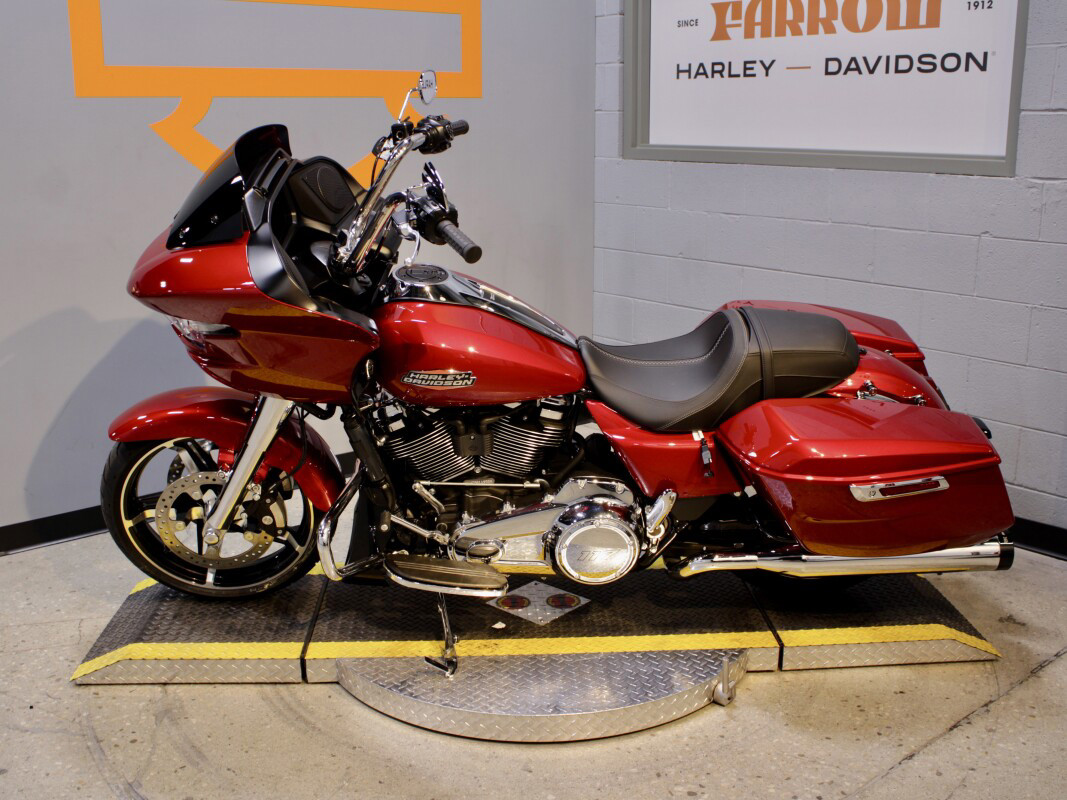 Road Glide®