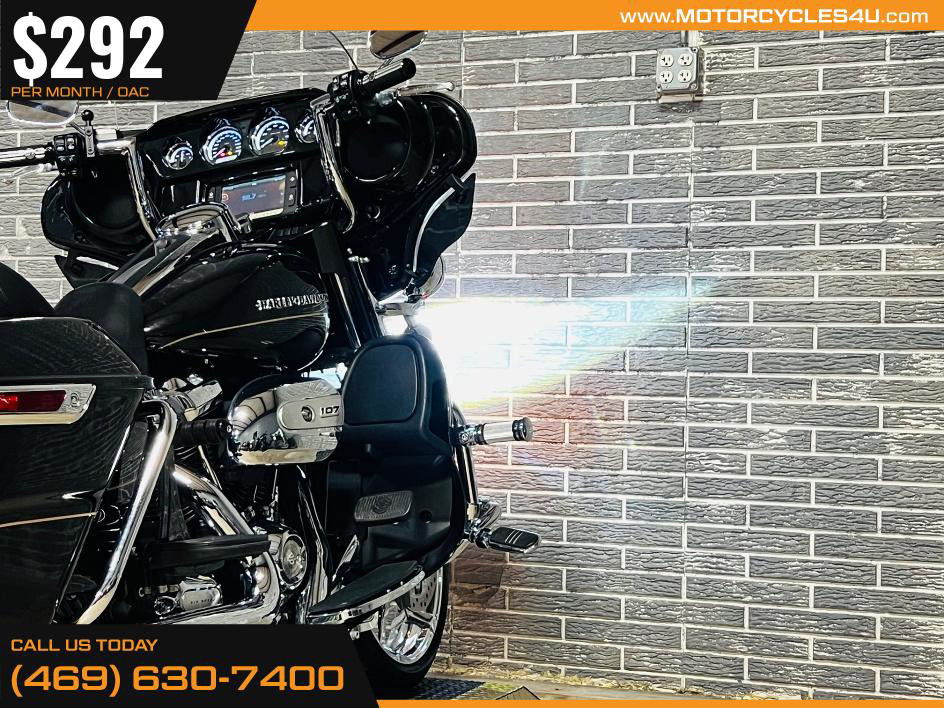 Electra Glide® Ultra Limited® Low