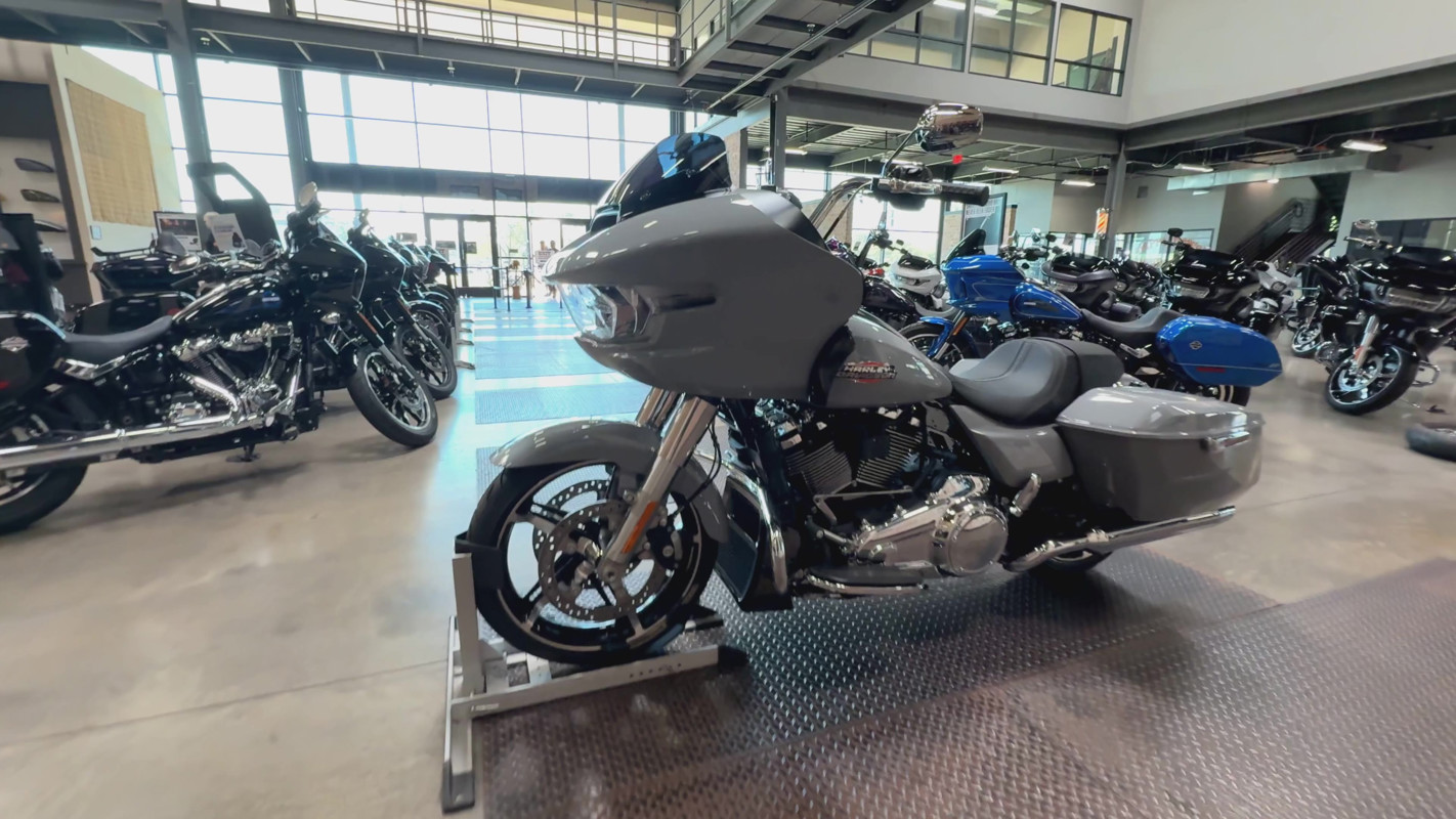 Road Glide®