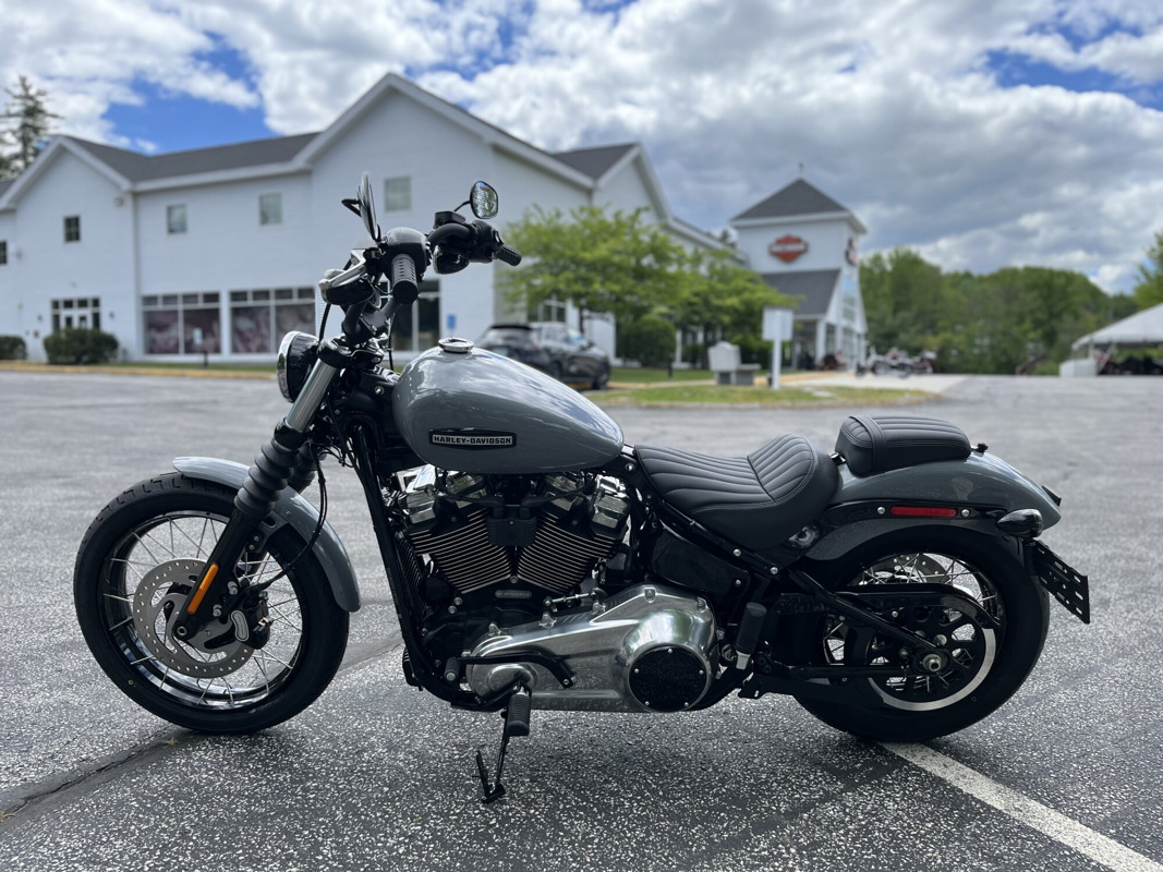 Street Bob®