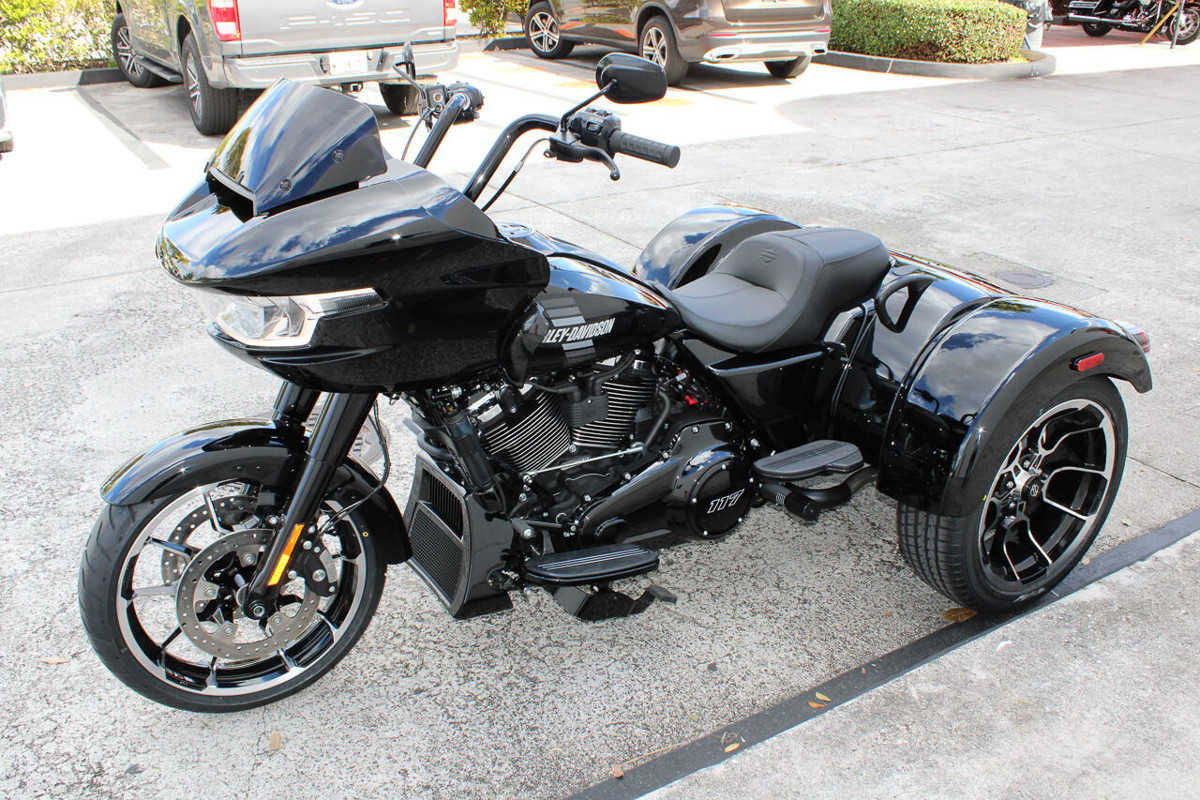 Road Glide® 3