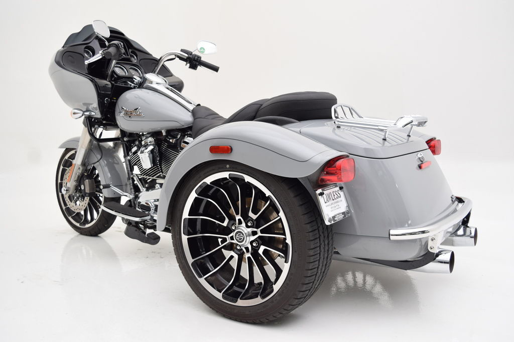 Road Glide® 3