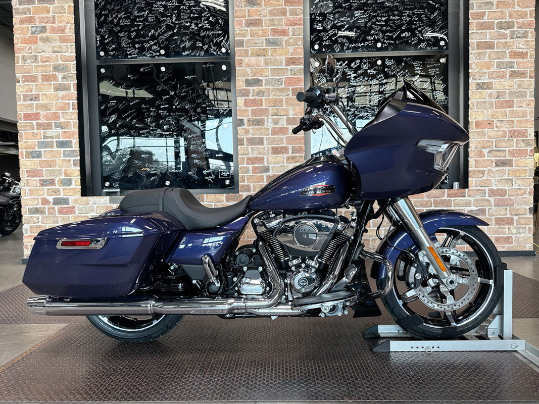 Road Glide®