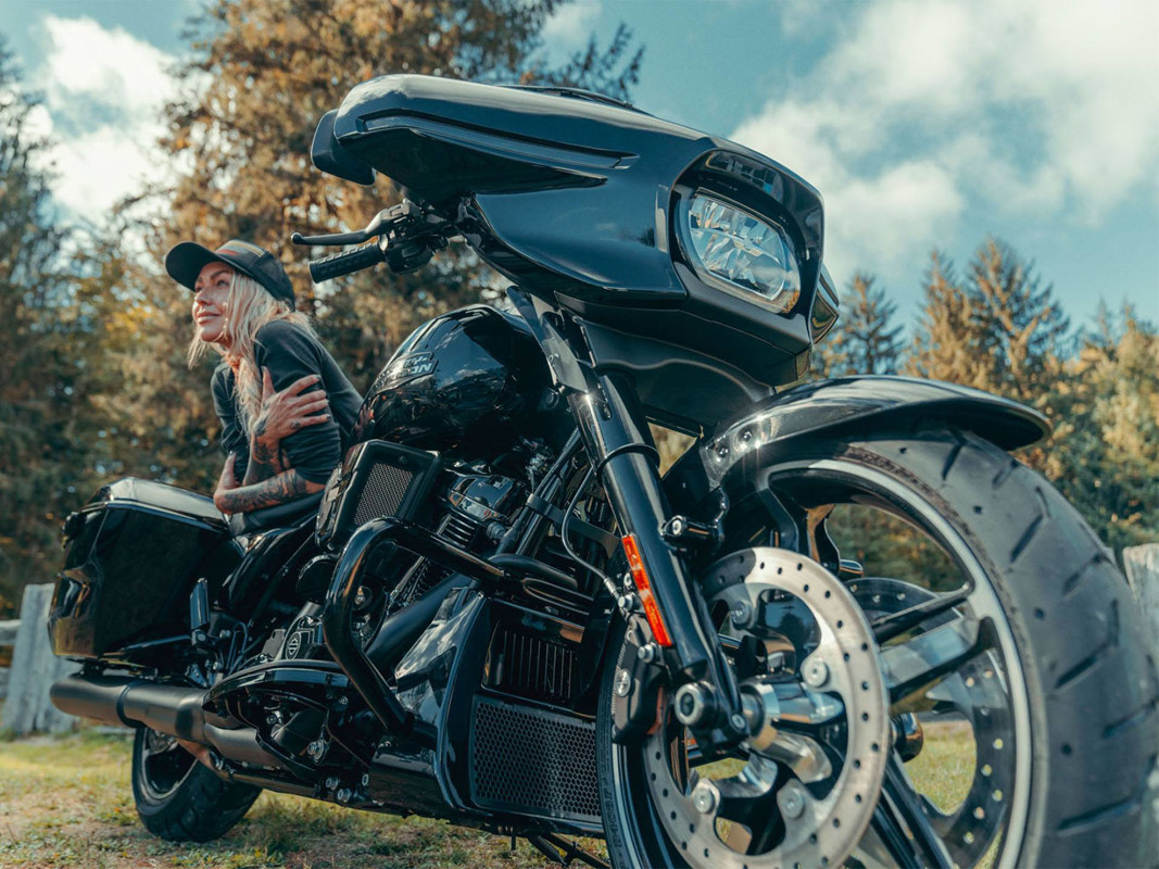 Street Glide®