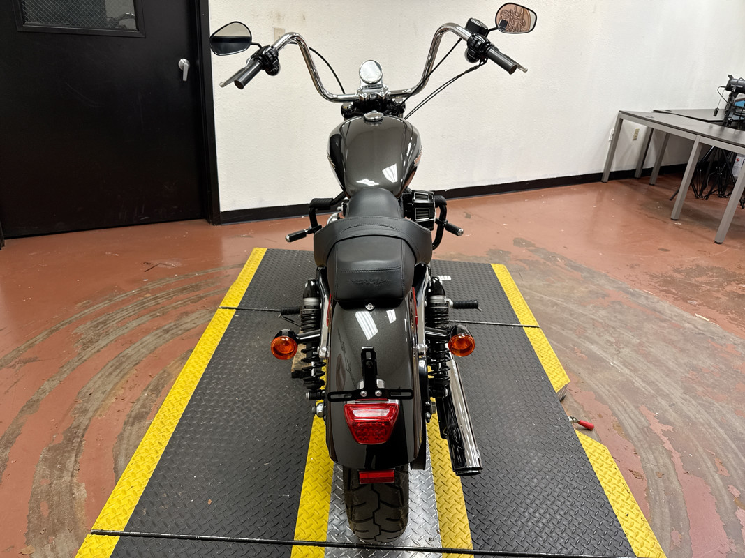 Sportster® 1200 Custom