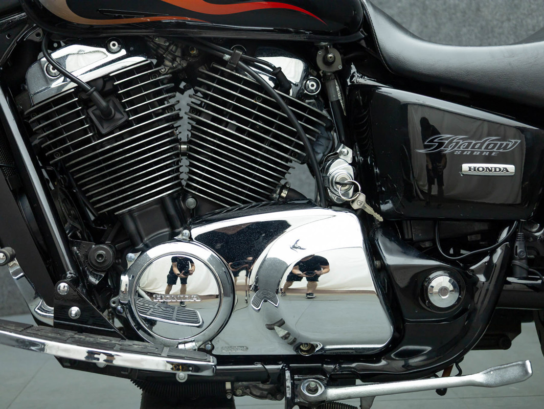 Shadow 1100 Sabre