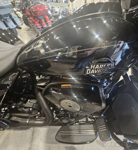 Street Glide® 3 Limited