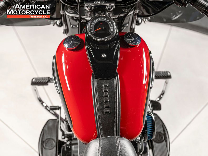 Softail® Heritage Classic 114