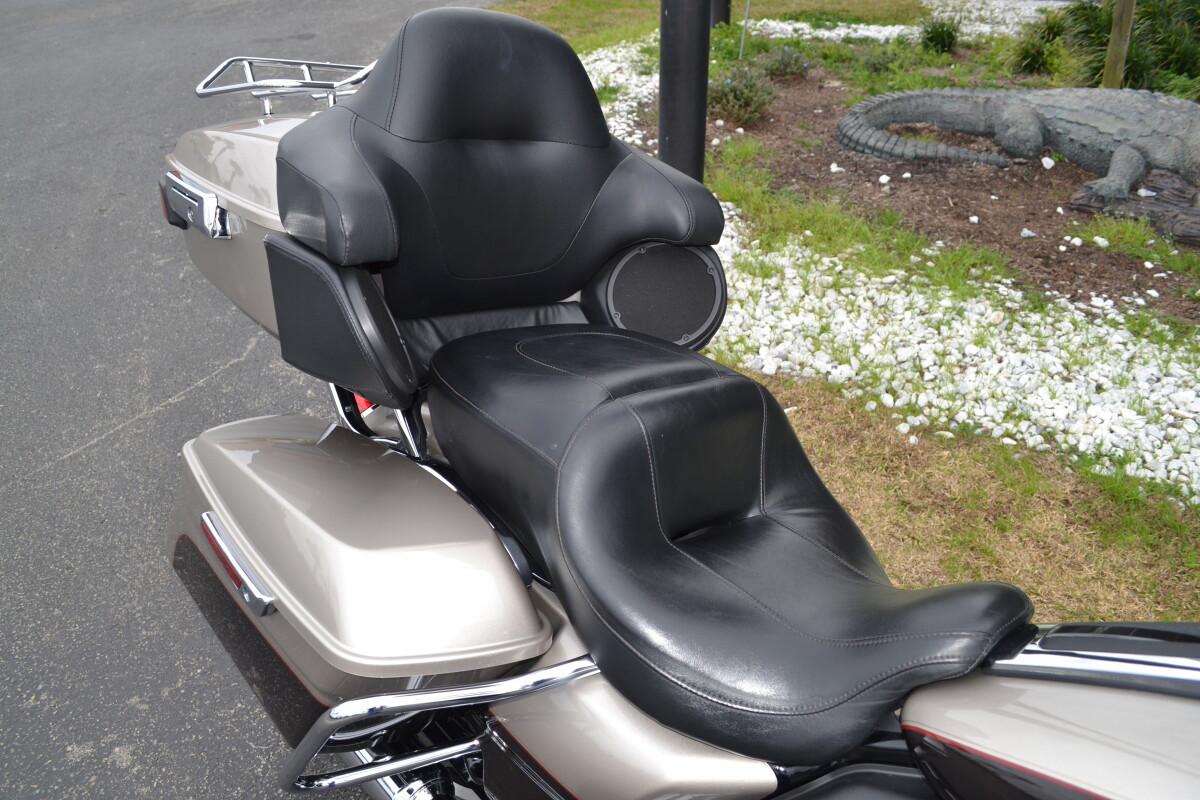 Road Glide® Ultra