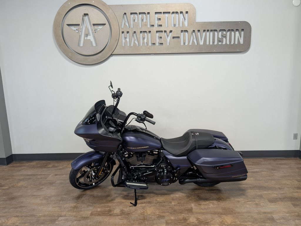 Road Glide®