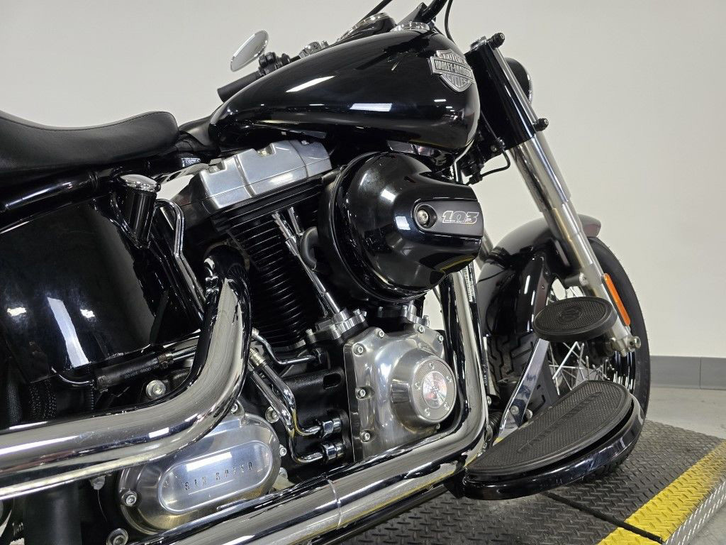 Softail® Slim®