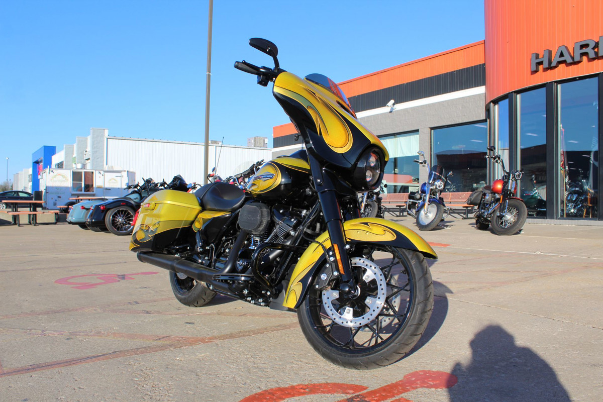 Street Glide® Special